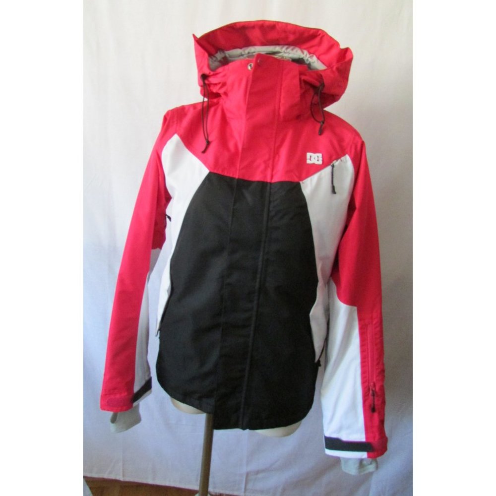 DC Women's XS Black White Pink Snowboard Jacket 💙